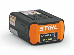 STIHL AP 300 S w/ STIHL connect