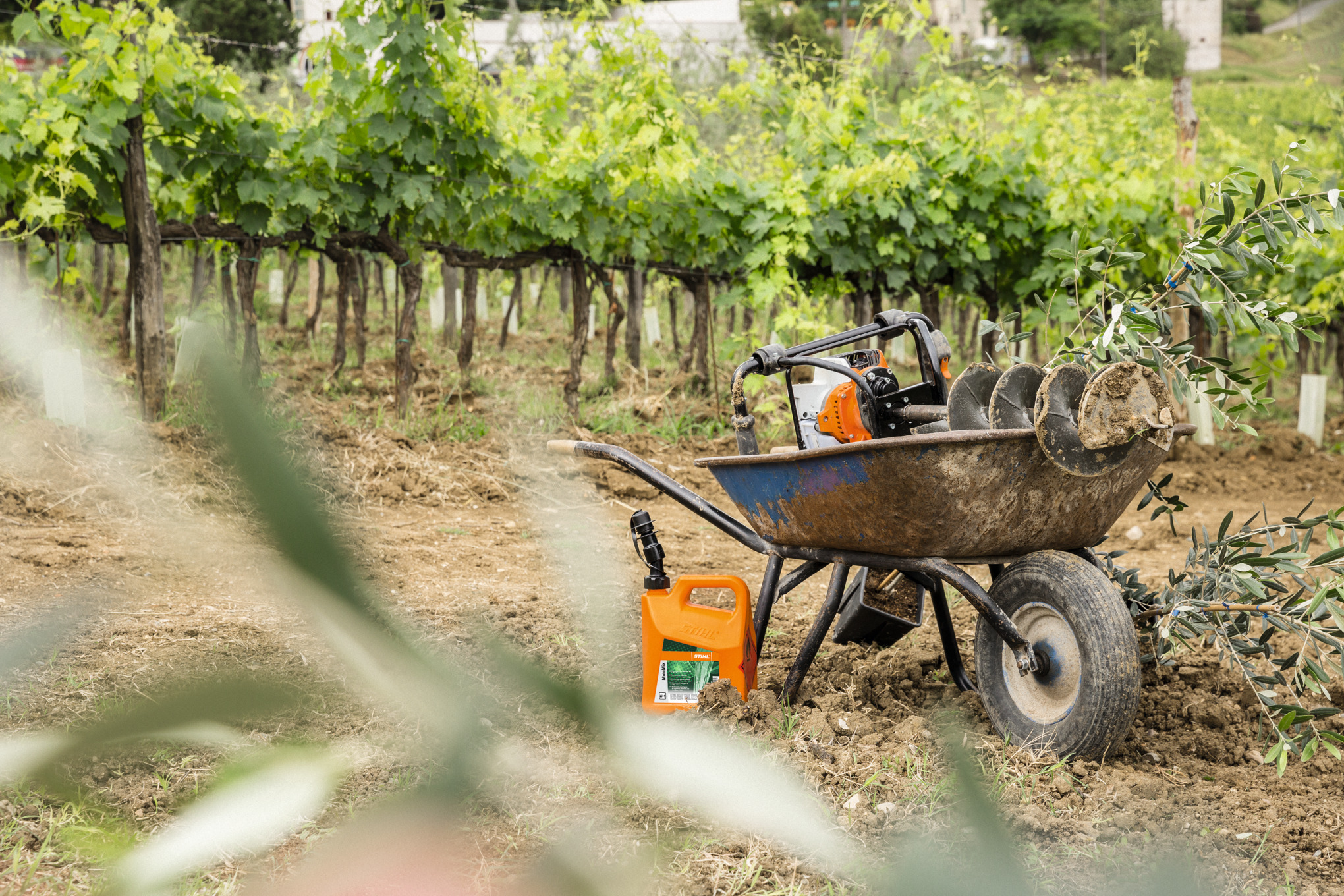 STIHL BT 131 Gasoline Earth Auger